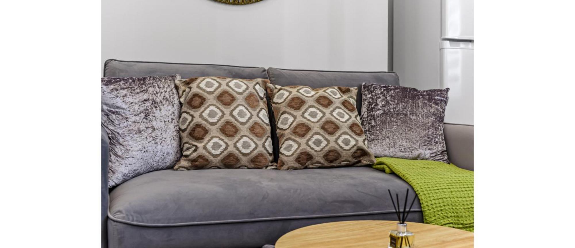 2-bedroom Thameside Getaway Londra
