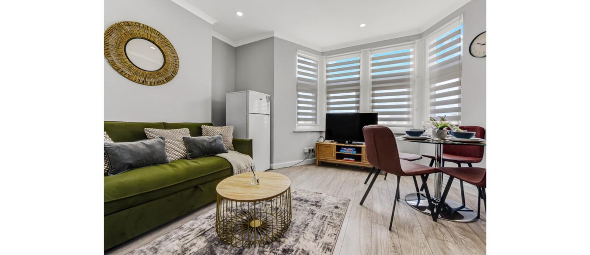 Apartament 2-bedroom Thameside Getaway