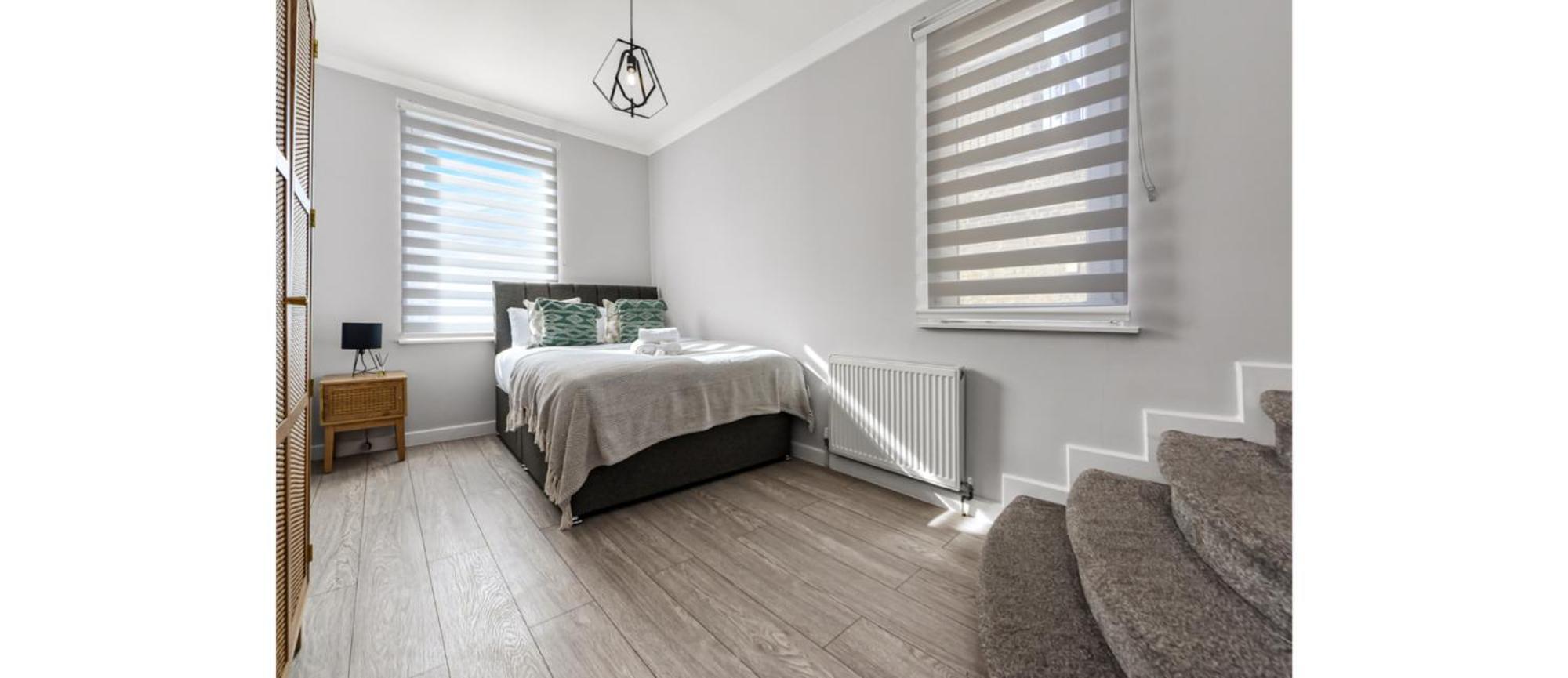 2-bedroom Thameside Getaway Londra